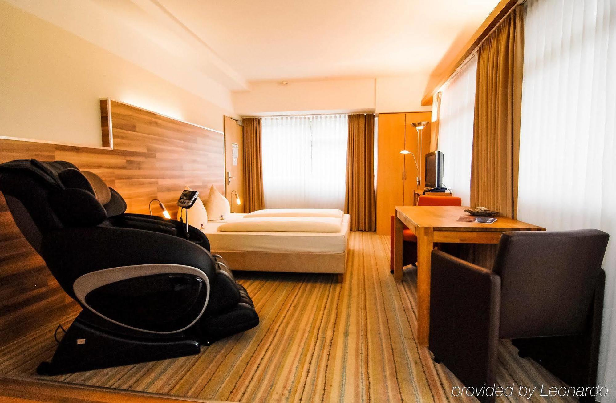 Petul Apart Hotel City Essen Bagian luar foto